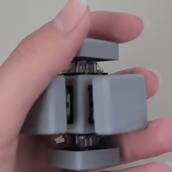 Cubo-Clicker antiestrés-1