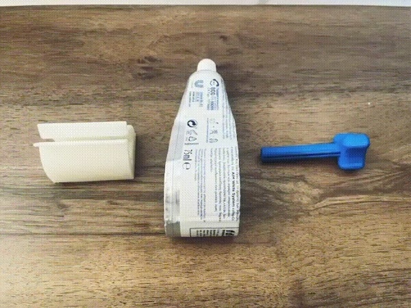 歯磨き粉ホルダー