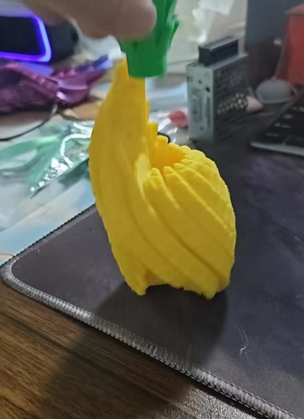 伸缩菠萝