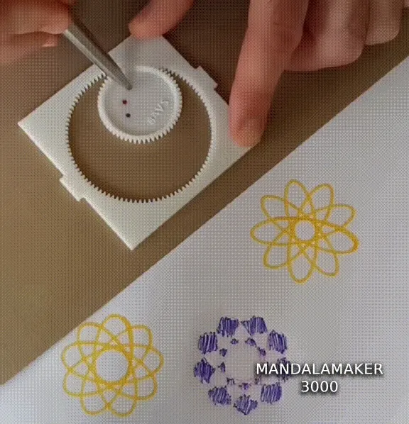 MandalaMaker 3000 – 🌀🎨 Create, Color and Relax!