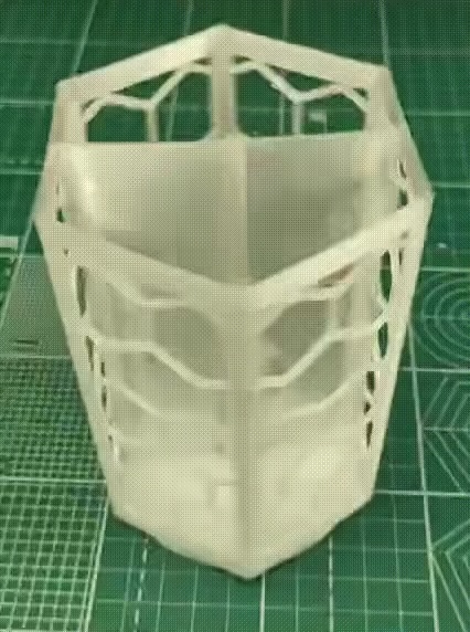 Rotating pencil organizer