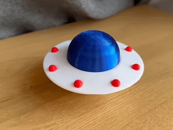 UFO toy-1