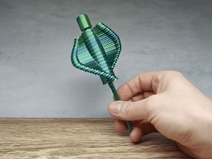 spiral fidget tree -0