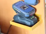 Alza Charger Holder-4
