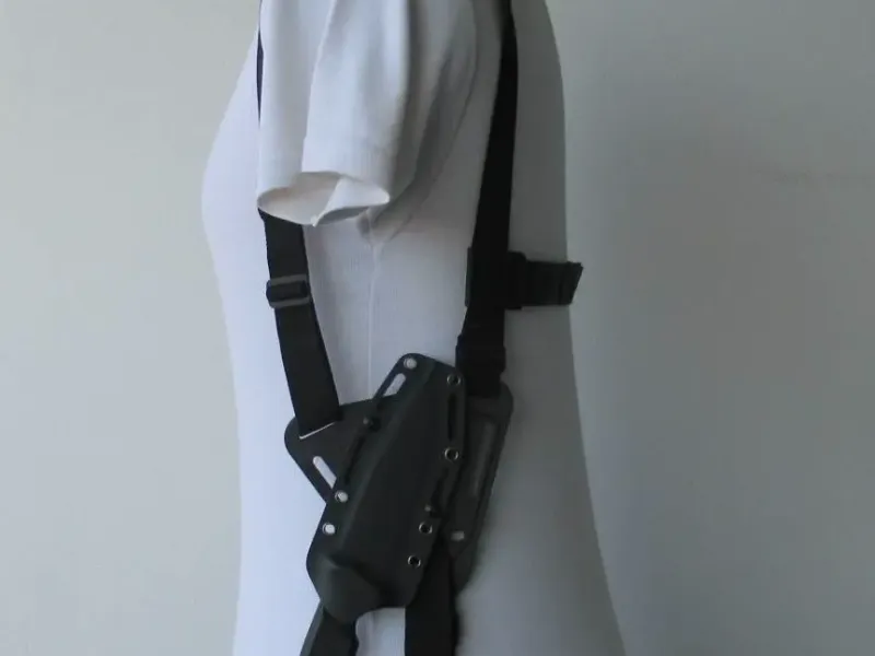 Schulter-Holster Gurtsystem und Aufnahmeplatte
