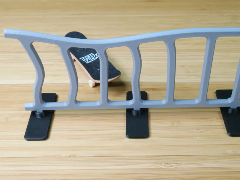 Fingerboard Bent Barricade Grind Rail for Tech Deck