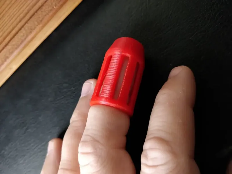 Finger tip splint
