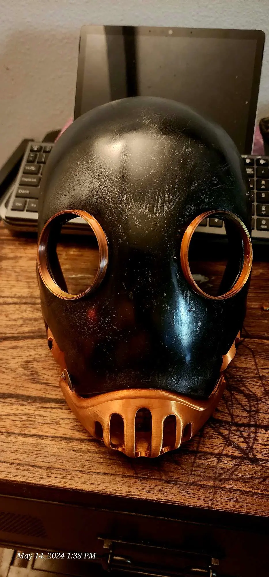 Hellboy Karl Ruprecht Kroenen Helmet by Mr.Emaker3D V2 textu