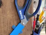 Quinn Shop Scissors Holder-0