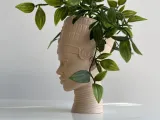 EGYPTIAN FLOWER POT / VASE-1