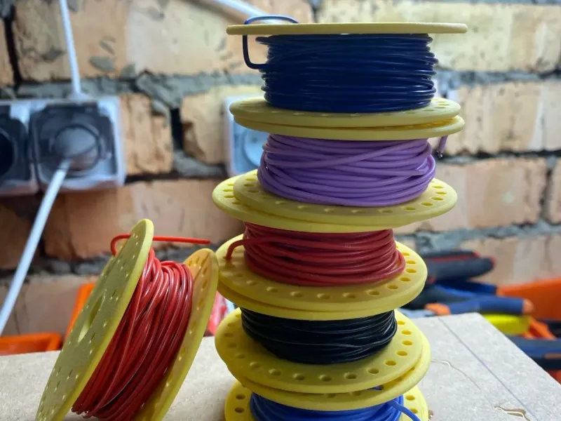 Mini bobina di filo elettrico