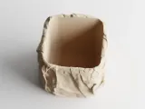 Crumbled Paper Pot – Now Available in Square Form!-5