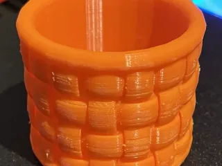 Weaved Effect Pot