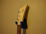 loog guitar hook-1