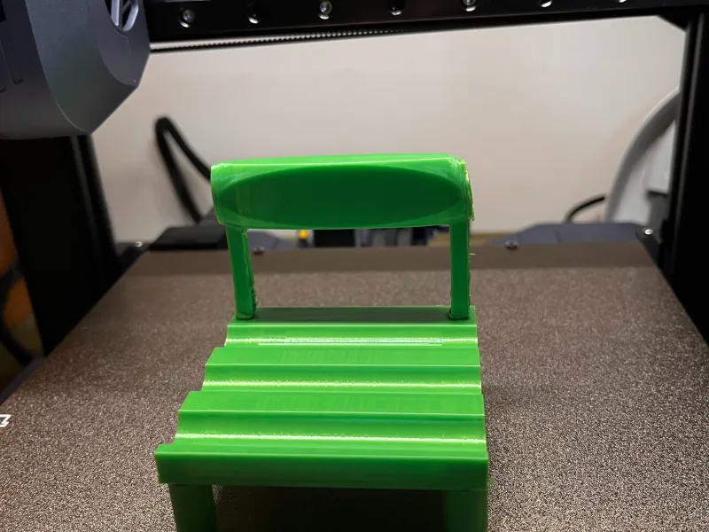 椅子手機支架/chair phone holder