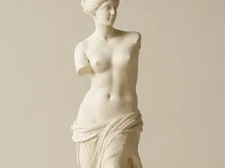 Ancient Greek statue 