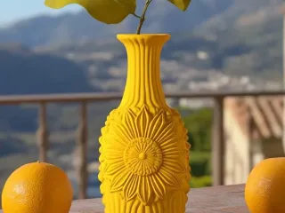 Girasole Vase – Sunflower Sicily-Inspired Vase