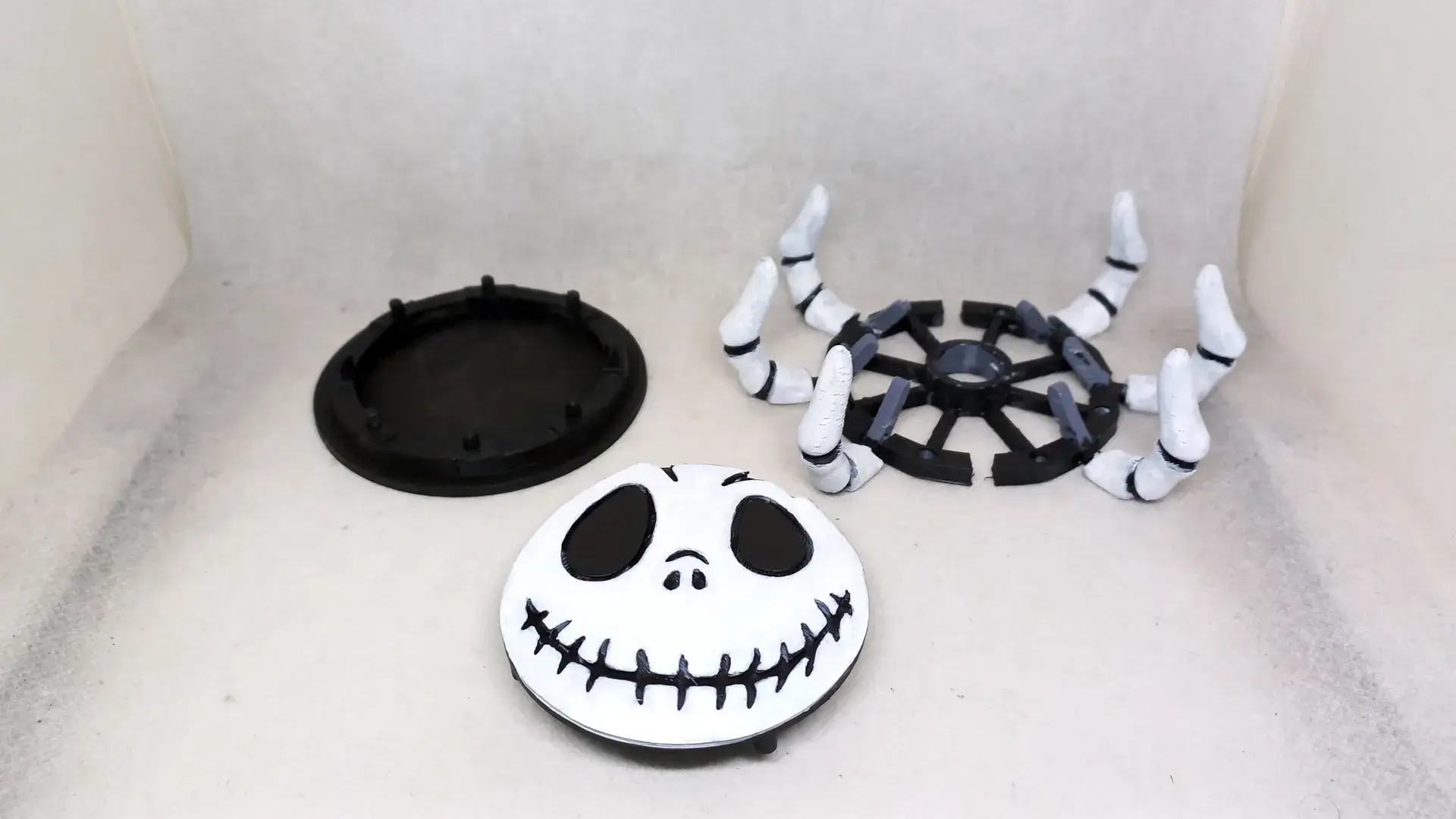 Jack Skellington cup holder (No Supports needed)
