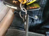 Simple flexible keychain-1