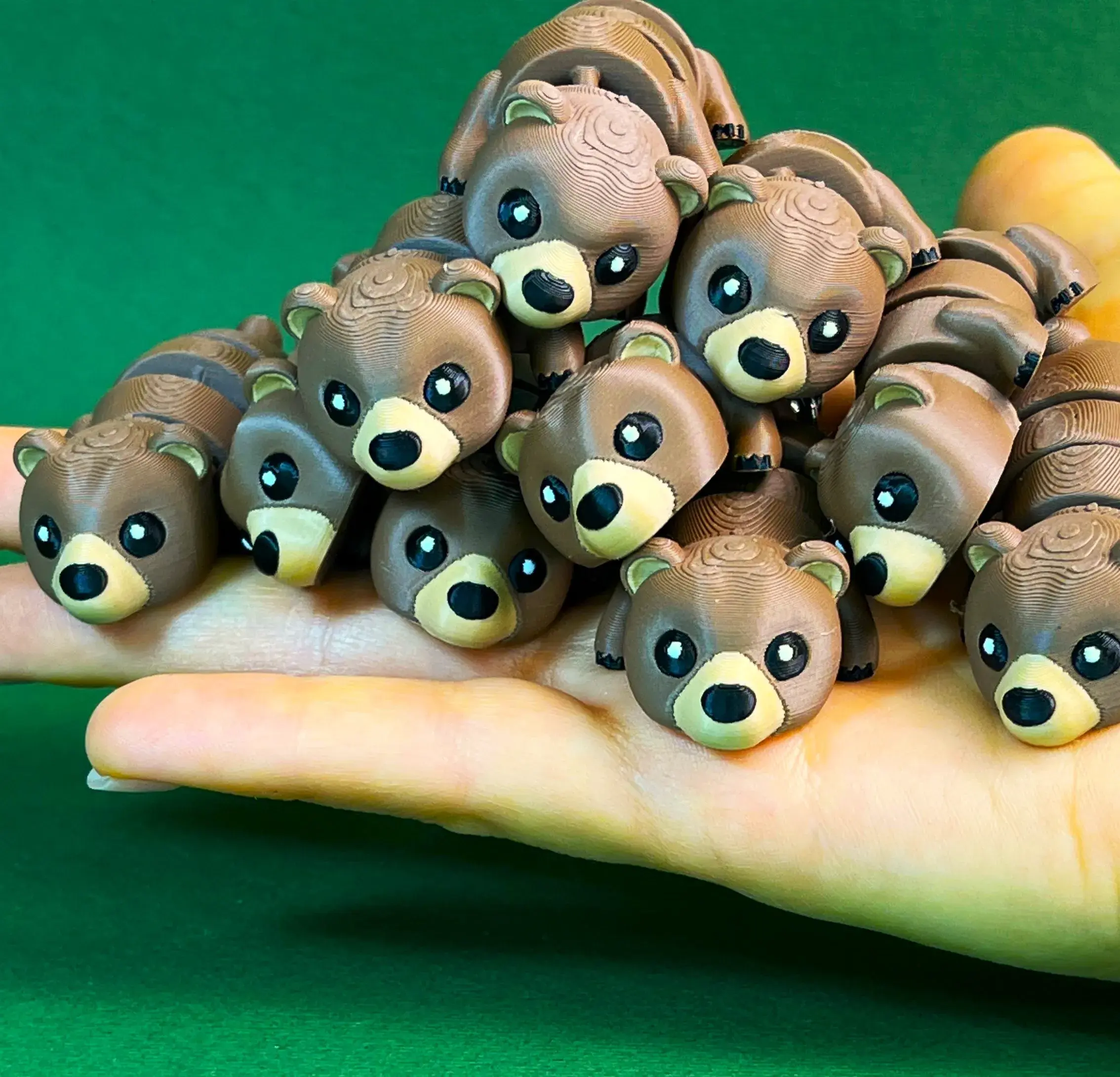 Cute Flexi Bear Grizzly (Toy, Keychain & Magnet)