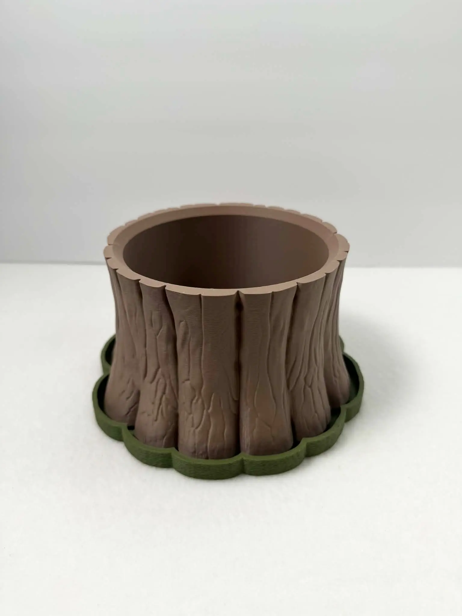 Tree Trunk planter