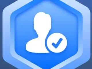 THE verified designer logo!