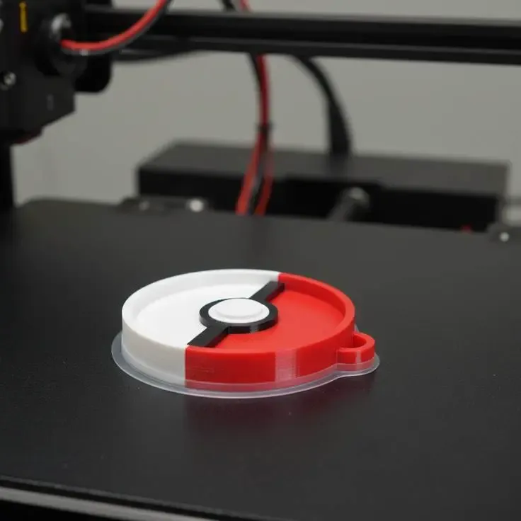 Pokeball keyring