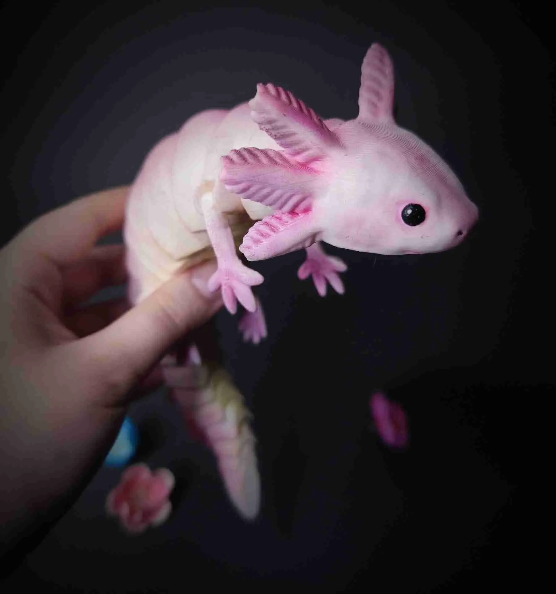 ARTICULATED AXOLOTL