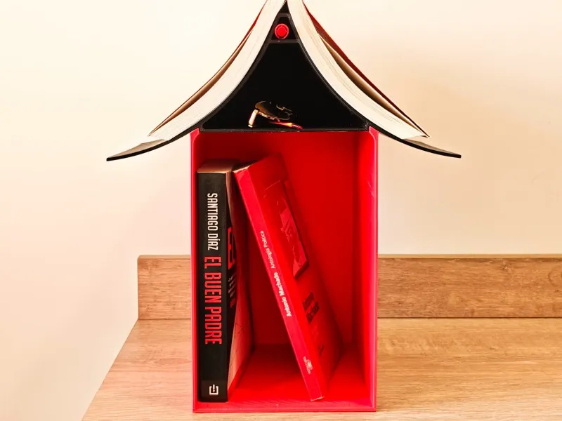 Pagoda | Book holder