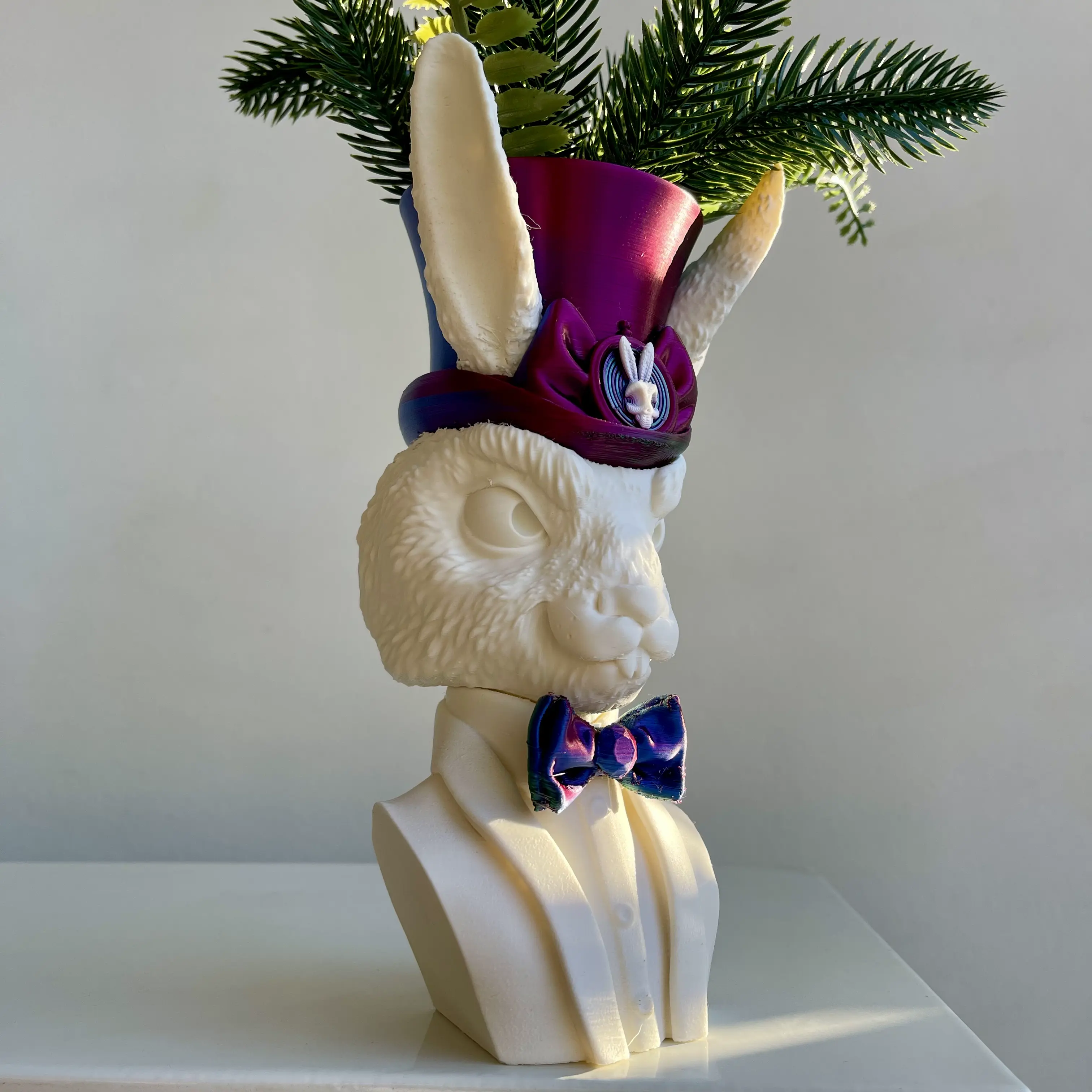 White Rabbit Flower Pot