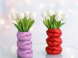3D Lips Vase | Modern Face Embossed Lip Planter-1