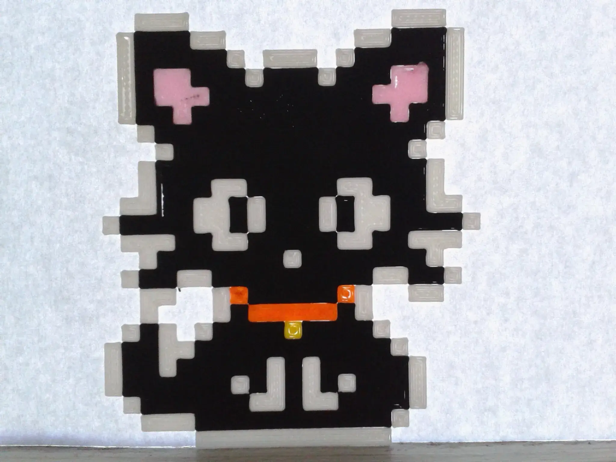 Black cat sitting 8-bit pixel art, 5 colors (by sub-object)