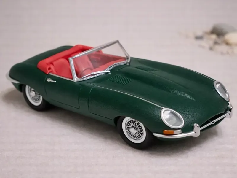 Jaguar E Type