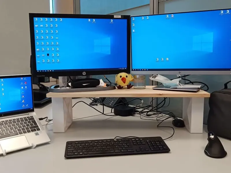 Supporto per monitor o portascarpe