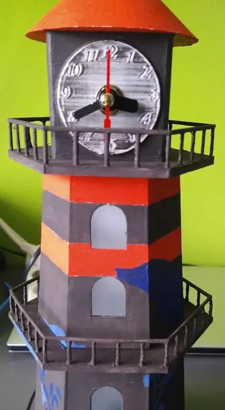 Lighthouse_clock