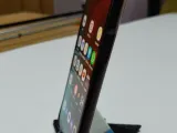 Mobile Holder  Beautiful Triangular Shaape-2