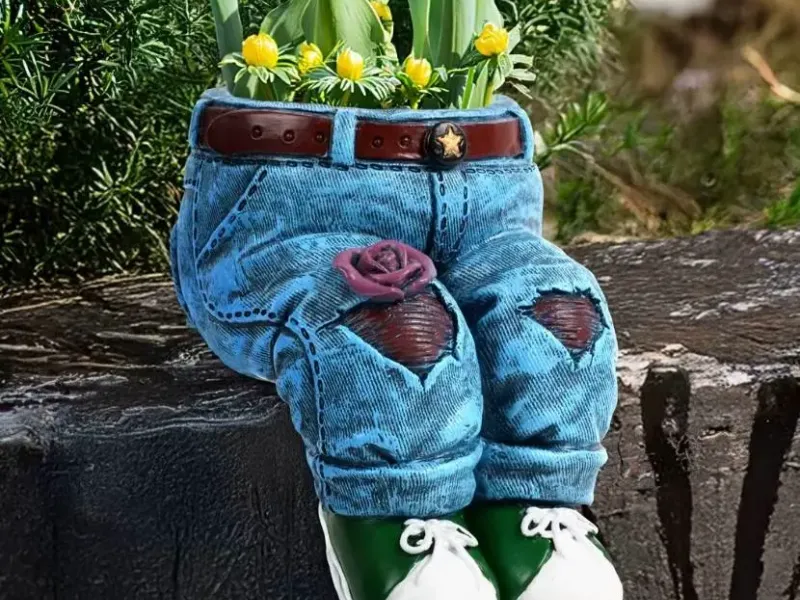 Decorative Jeans Vase - The Fashionable Touch Your Plants We