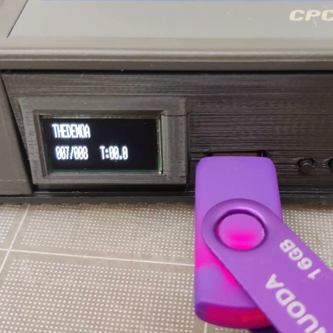 Lecteur De Disquette USB Gotek Pour Amstrad 6128 - Prise Centronic Externe