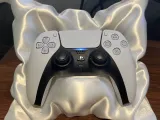Pillow ps5 holder-0