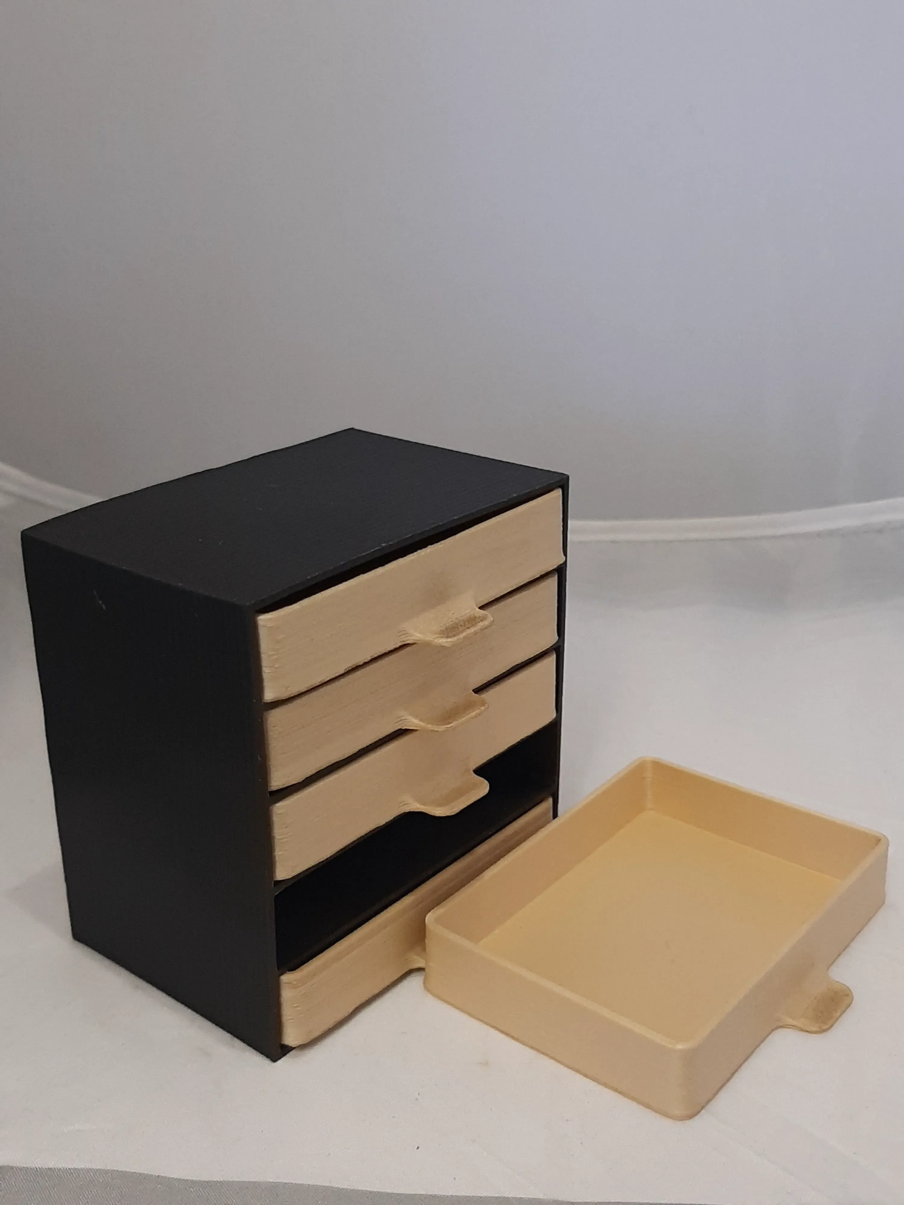 Customizable Drawer Box