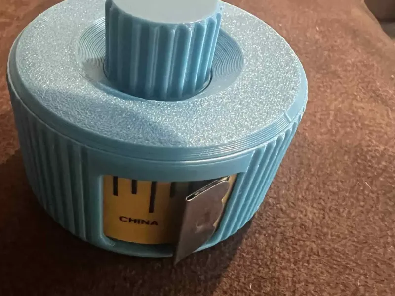 Fabric tape winder