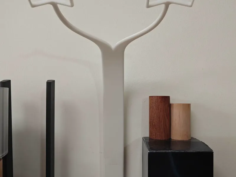 Suporte de Relógio Suspenso para Mesa Minimalista (Suporte de relógio suspenso de mesa minimalista)