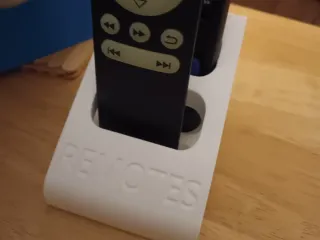 Remotes Caddy
