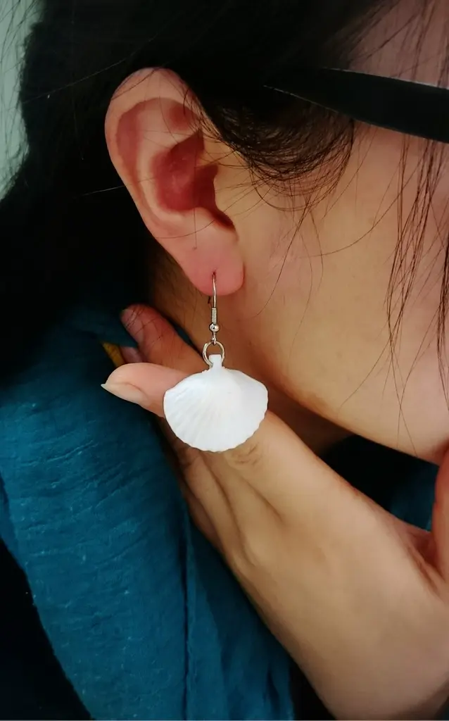 collana di orecchini di conchiglie (filamento di seta)
