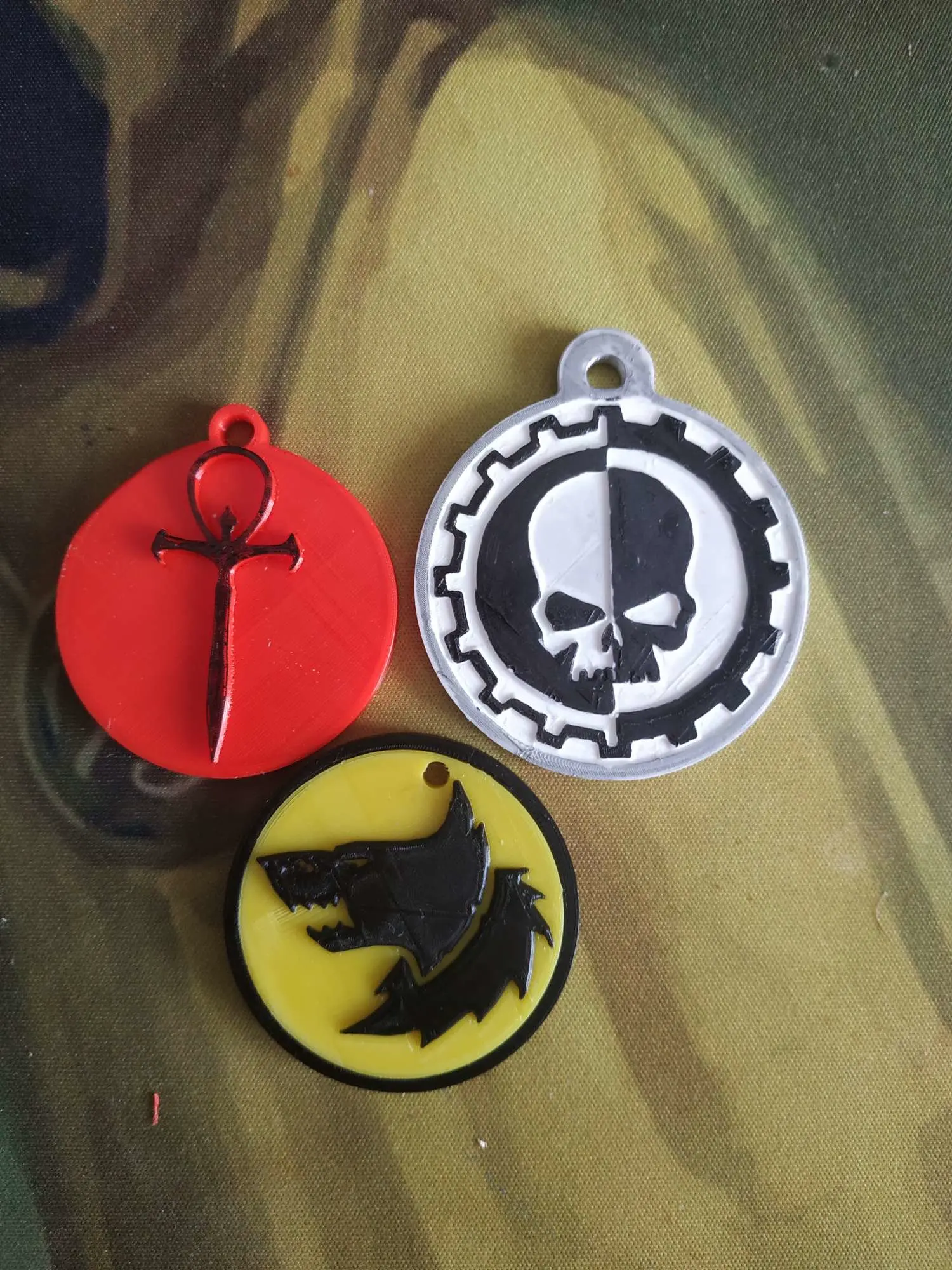 Warhammer 40K - Mechanicus keychain