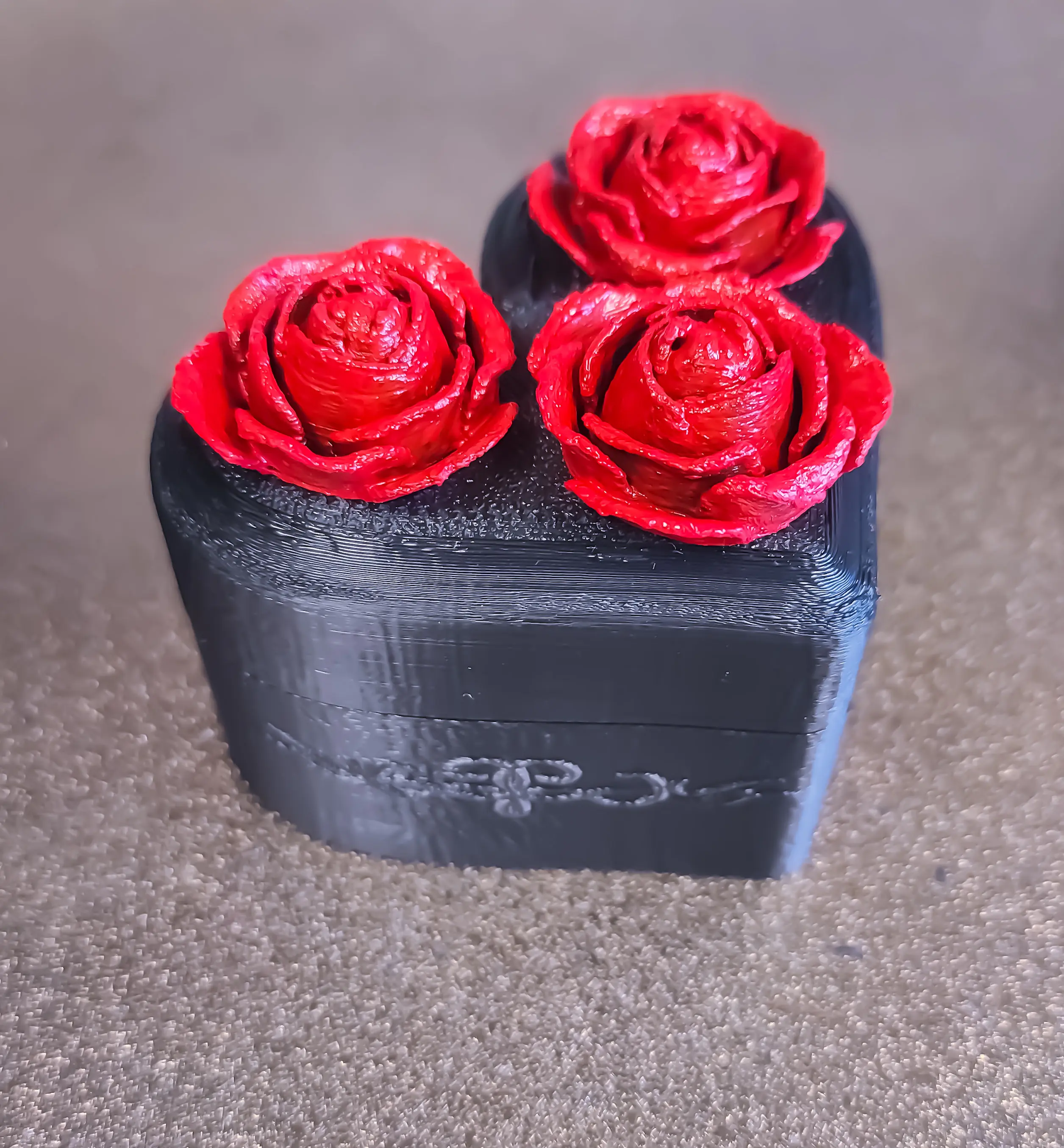 Heart-shaped Rose Box