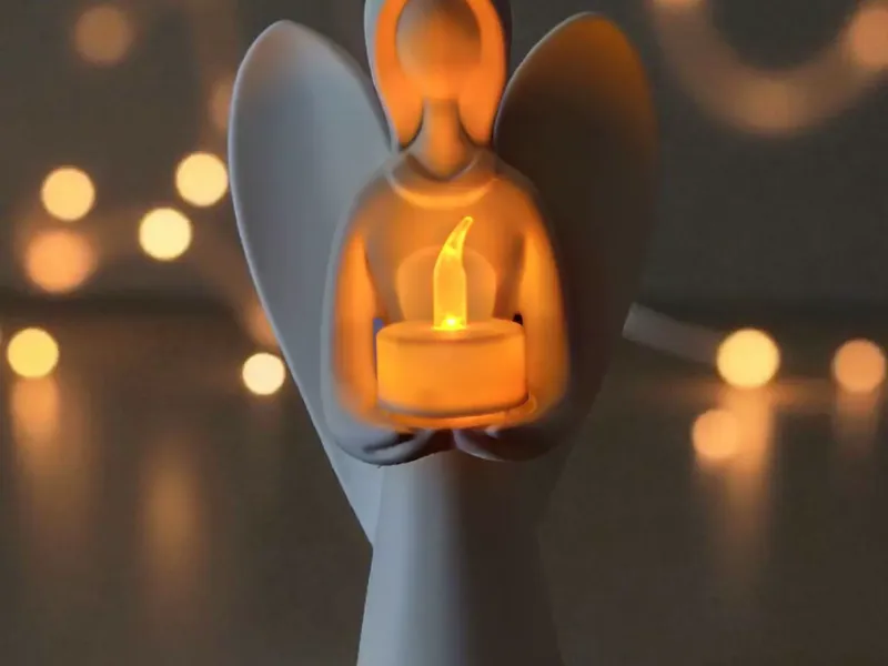 Christmas angel carries the light -Tealight holder