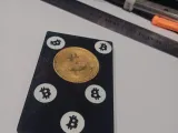 Bitcoin payment card-5