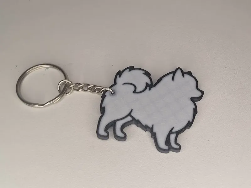 Pomeranian dog keychain
