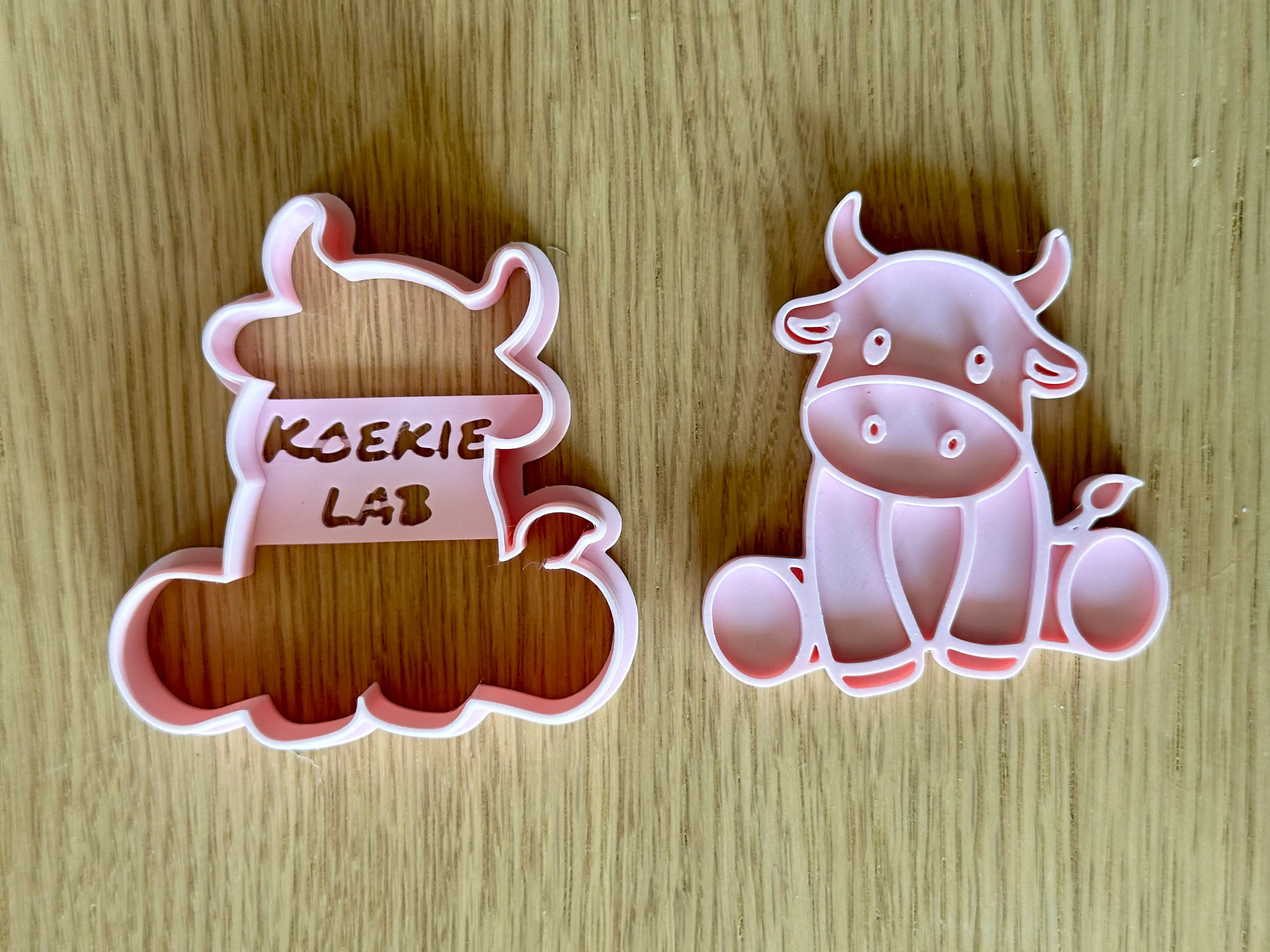 Farm Animals - Bull Sitting - Cookie Cutter